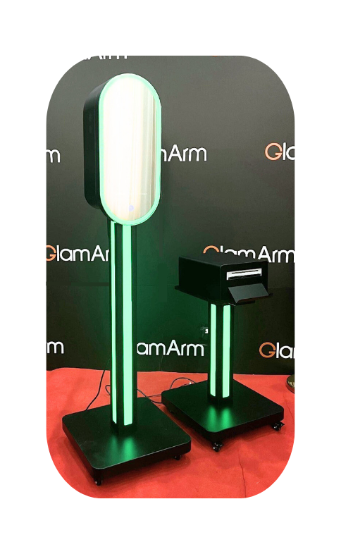 Composez notre Photobooth à la couleur de votre fêtes, en location en Moselle ! 