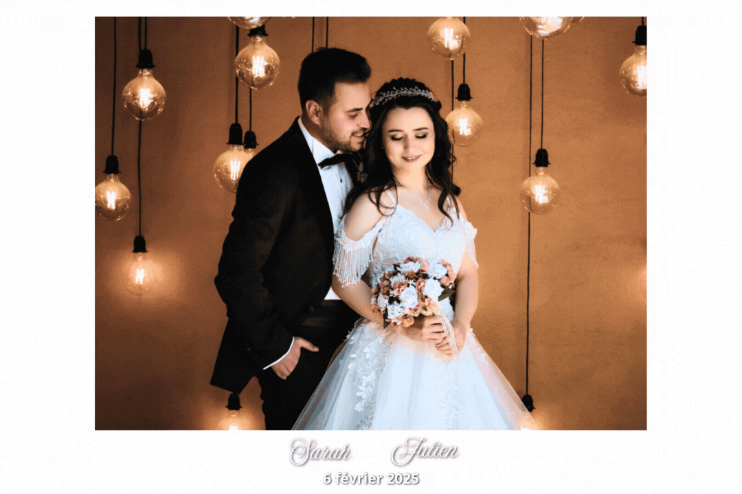 Location de photobooth pour mariage à Saint-Avold : service tout compris avec LEDs animées, installation, photos digitales illimitées, formules 200 ou 400 impressions, livre d’or audio inclus avec la formule premium.